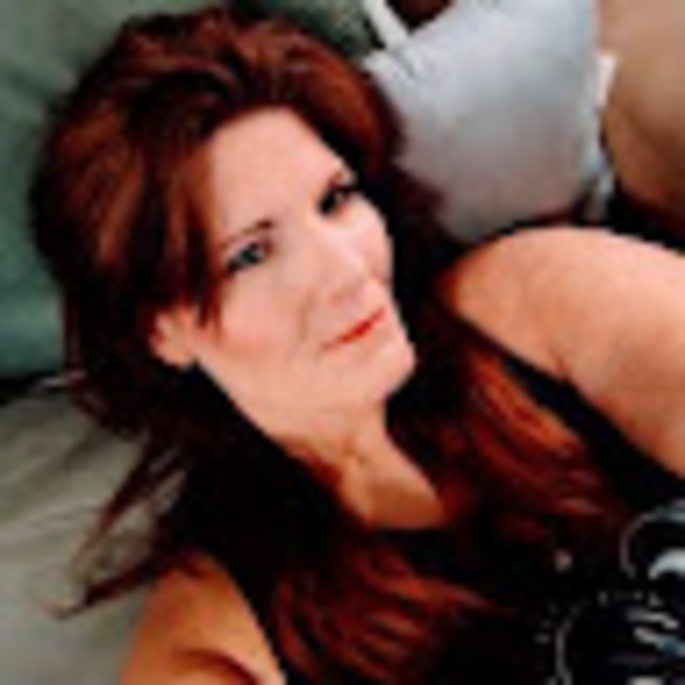 Meet your Posher, Leslie